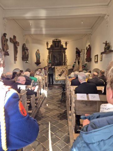 Fahnen und Kreuzweihe 2025