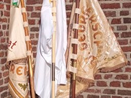 Fahnen und Kreuzweihe 2025