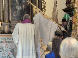 Weitere Aktivitäten &raquo; Fahnen und Kreuzweihe 2025